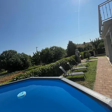 Manka Villa *